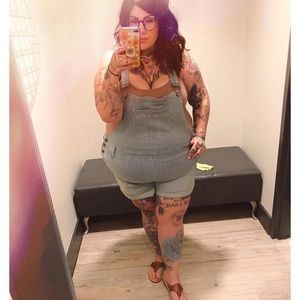 Size 26 short-overalls